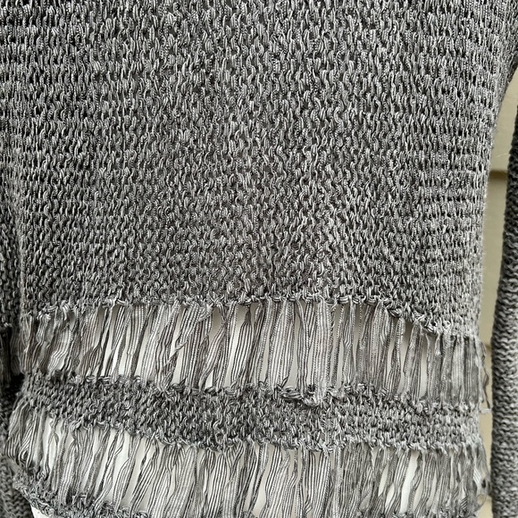 Abercrombie & Fitch Grey Sweater Top - Picture 4 of 10